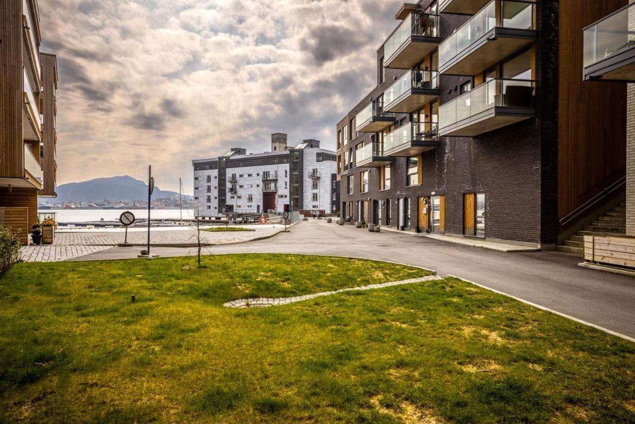 New Penthouse Apartment With Sea View In Bergen Centrum Экстерьер фото